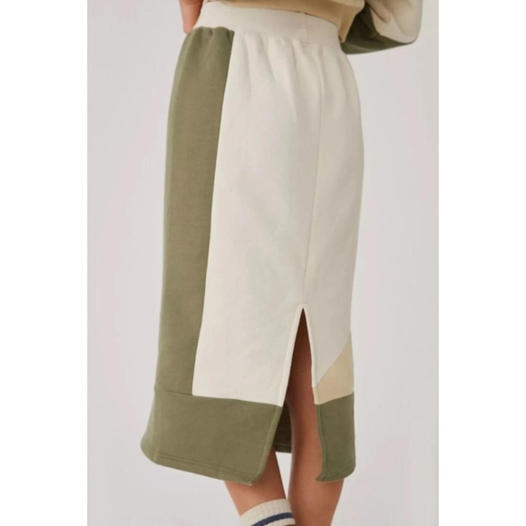 Daily Practice Knit Anthropologie Colorblocked Sweatshirt/Midi Skirt Set - Picture 3 of 5